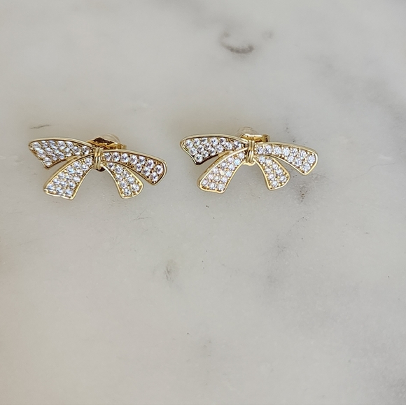 Jewelry - Elegant Gold Plated Bow Earrings
